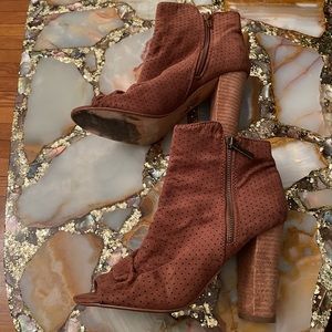 Express Booties Size 7